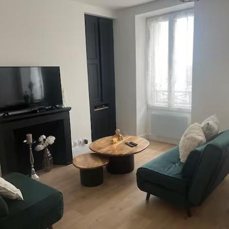 Charmant T2 - Plein Centre Ville Ньор Экстерьер фото